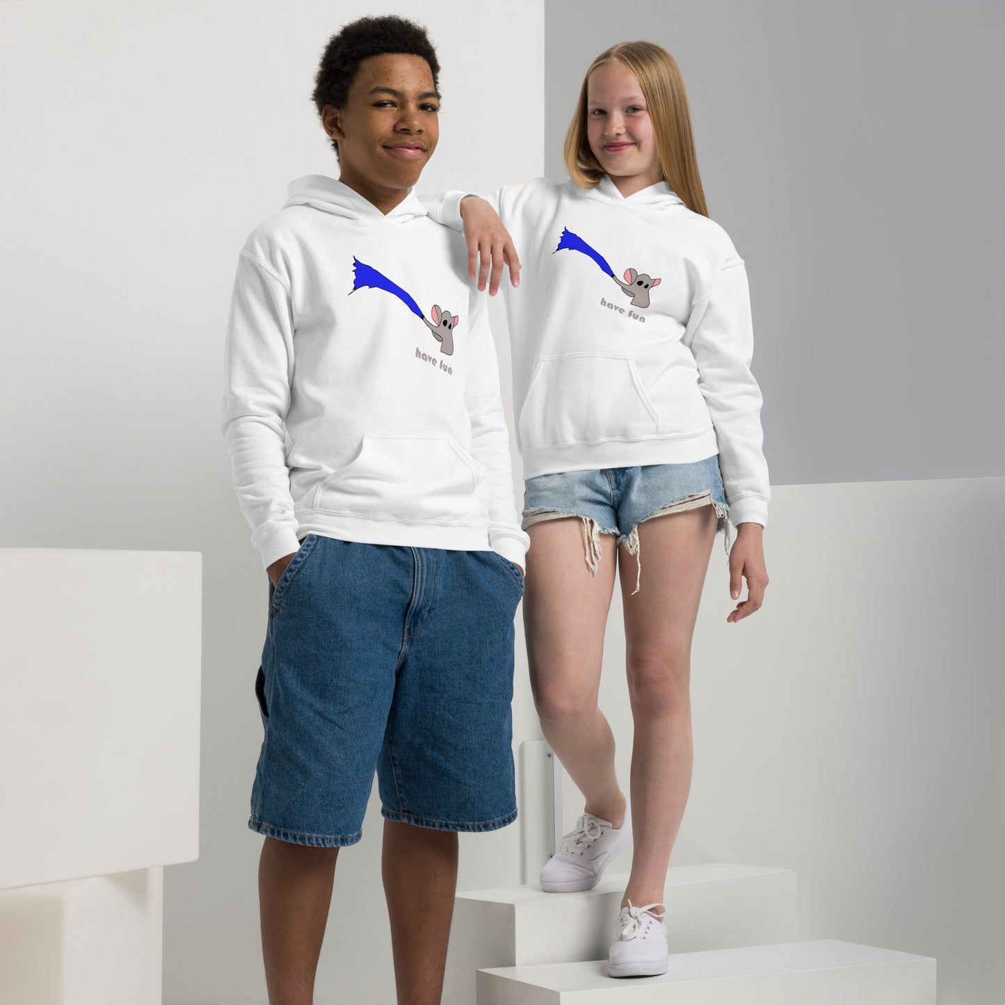 Dessuadora gruixuda amb caputxa per a nen